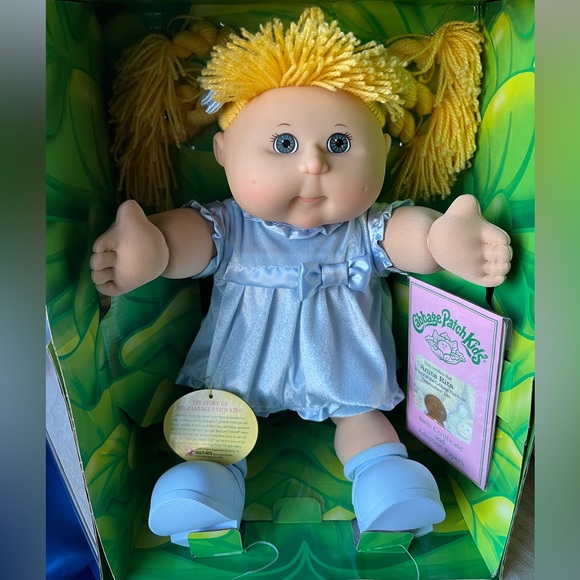 2004 Cabbage Patch Kid New In Box - Picture 6 of 12